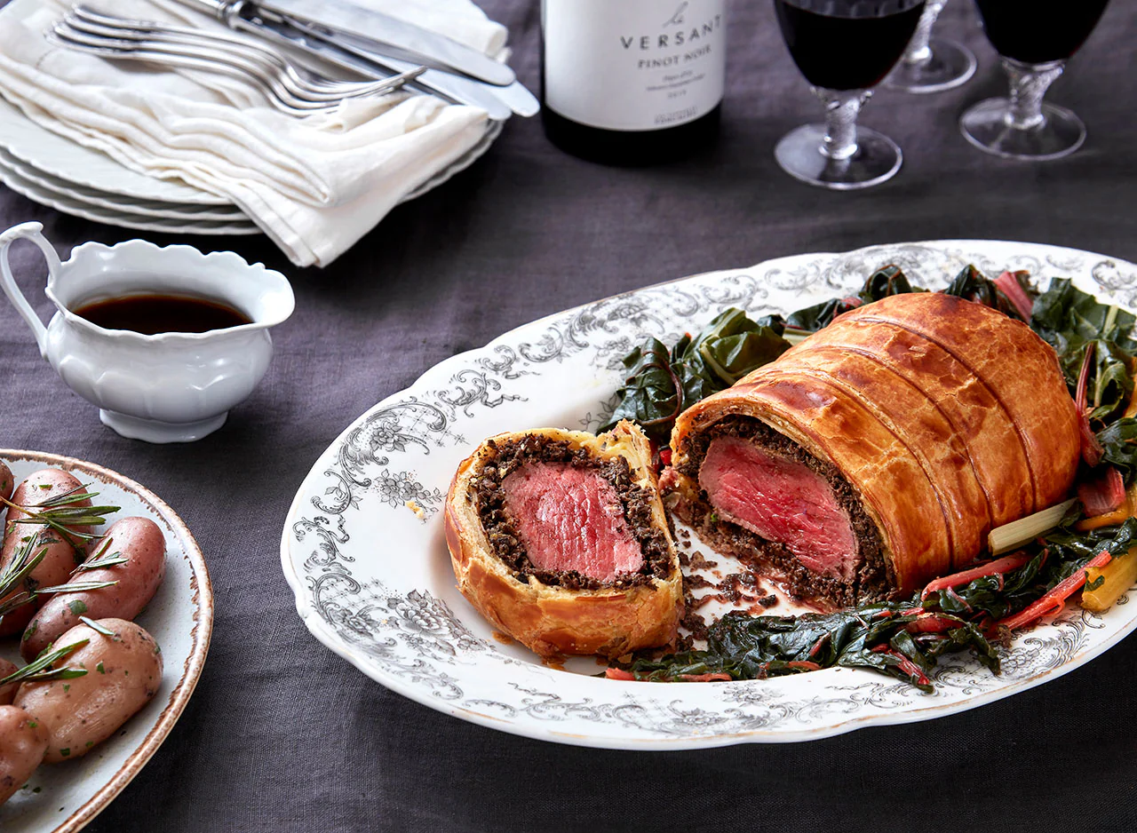 Beef Wellington for 6-7 with Jus - Image 3