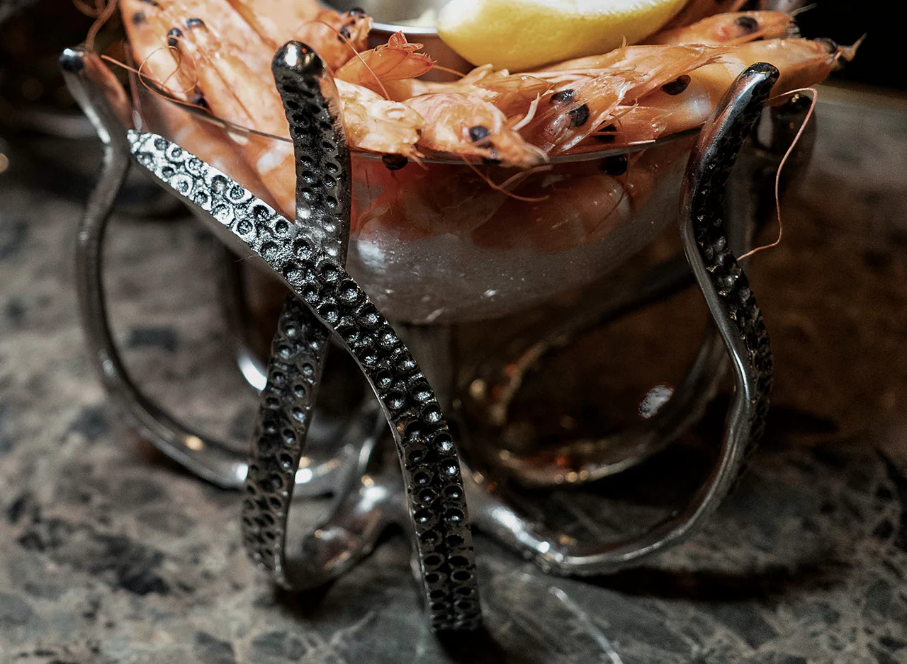 Mini Octopus Stand & Glass Bowl - Image 5