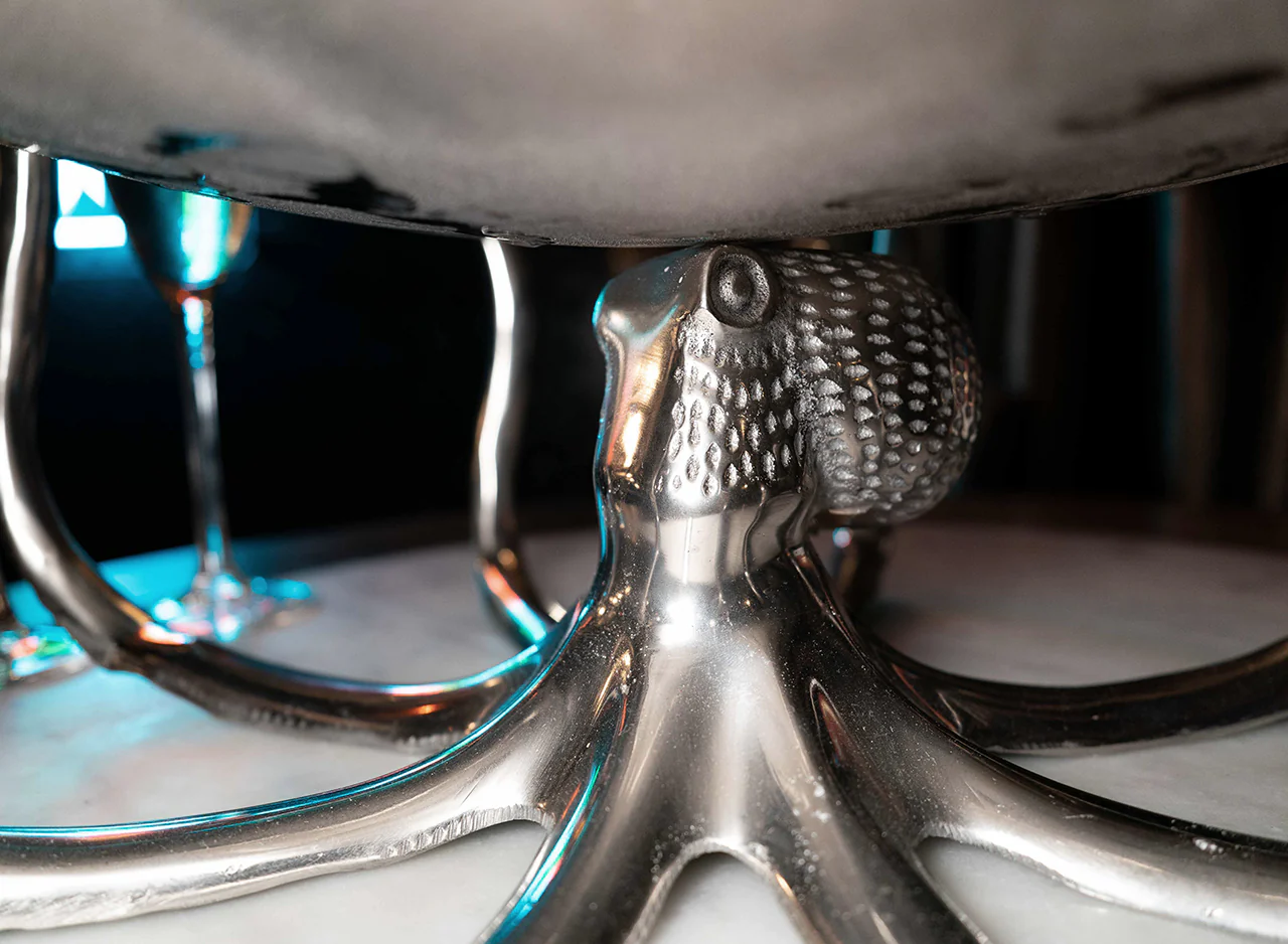 Octopus Oyster & Shell Server - Image 5